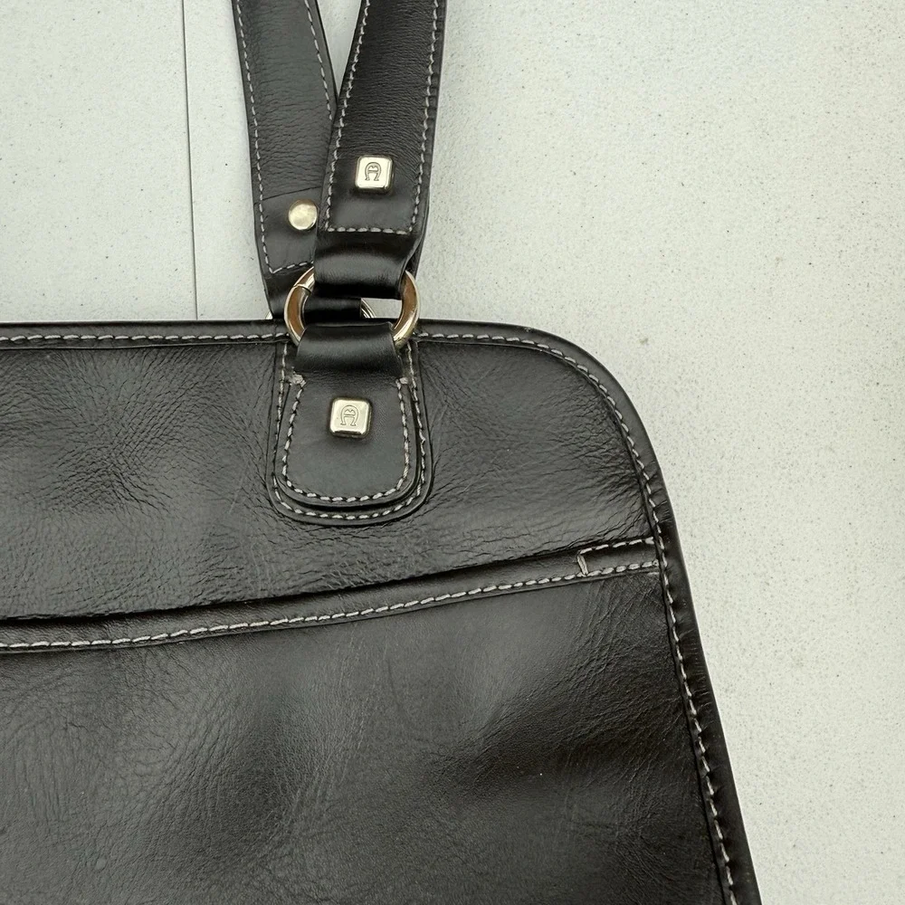 Etienne Aigner Handbag Black Leather Grunge Vintage‎ Two Handle